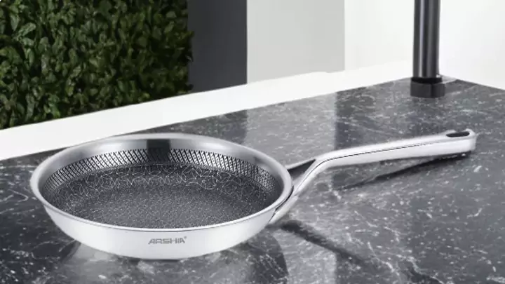 ماهی تابه استیل کف لیزری 28 سانتی عرشیا